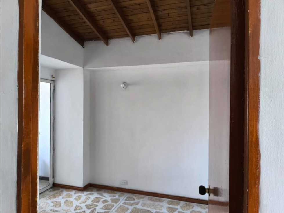 VENTA DE APARTAMENTO EN MEDELLÍN SECTOR PRADO CENTRO — foto 5
