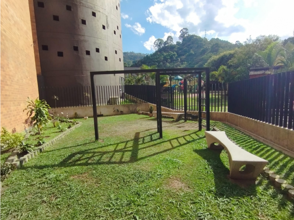 VENTA DE APARTAMENTO SABANETA SECTOR TRES ESQUINAS ZONA PLANA — foto 2