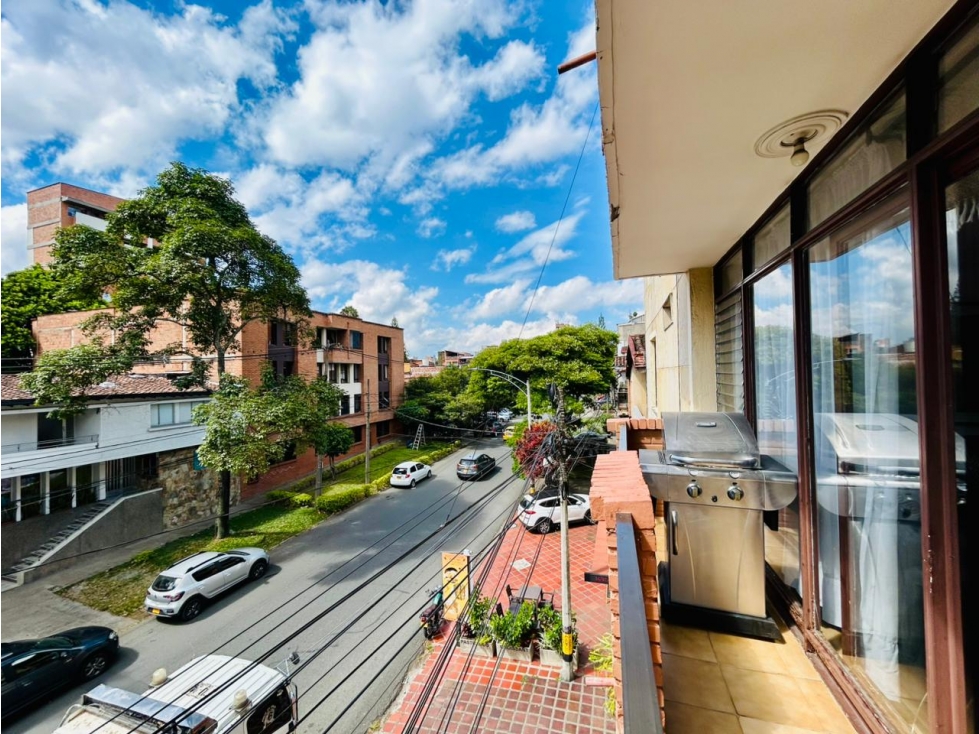 VENTA DE APARTAMENTO PARA REFORMAR CERCA AL ESTADIO MEDELLÍN — foto 2