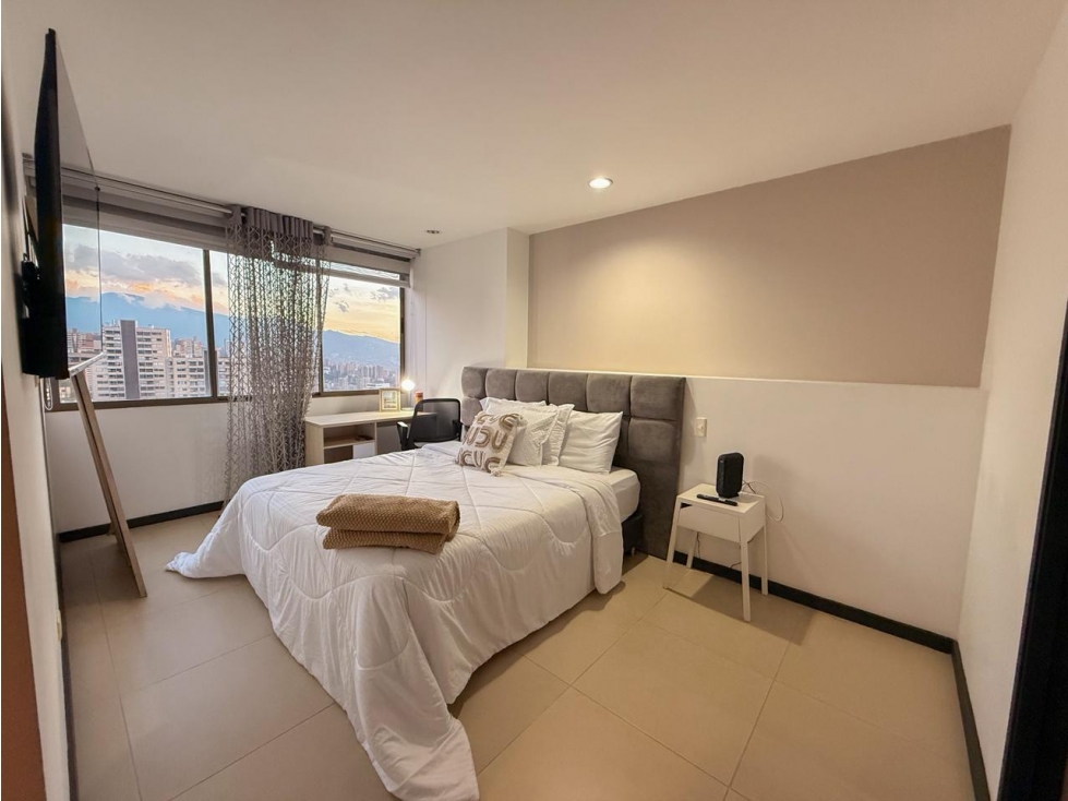 Apartamento Amoblado en Palmas EL POBLADO, MEDELLÍN