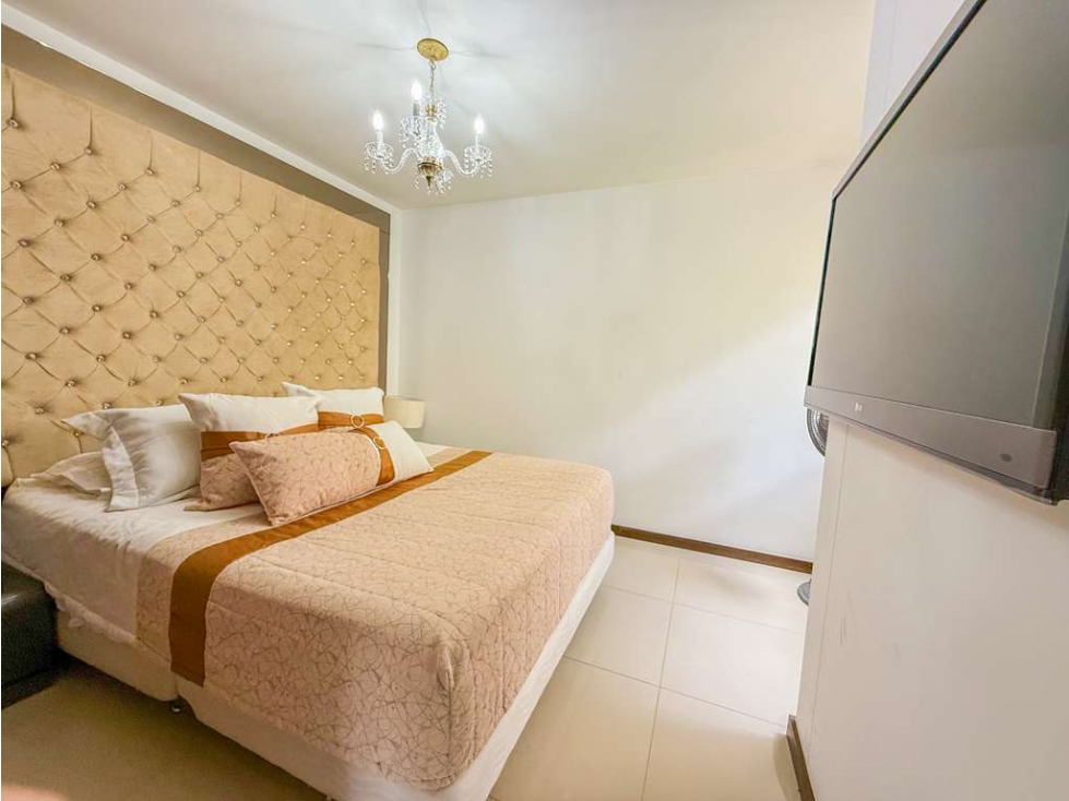 Apartamento amoblado para renta en Milla de Oro EL POBLADO Medellín