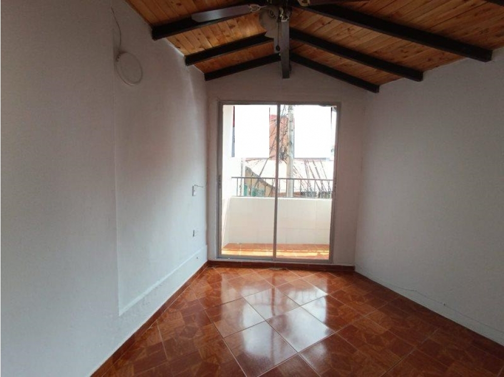 VENTA APARTAMENTO EN PH BARRIO LA COLINA
