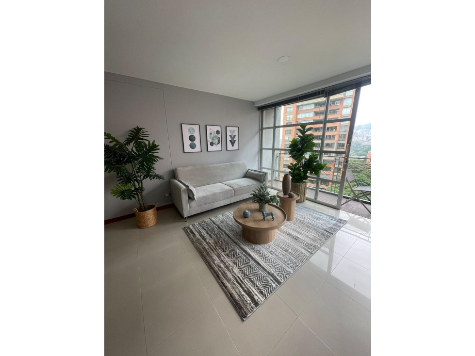 Venta Loft Poblado La tomatera — foto 2