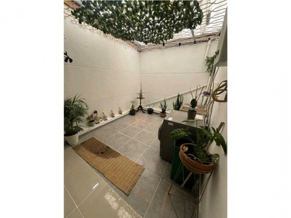 VENDO CASA AMPLIA Y REMODELADA EN CAMPO VALDEZ-MEDELLÌN-PISO 2 — foto 5
