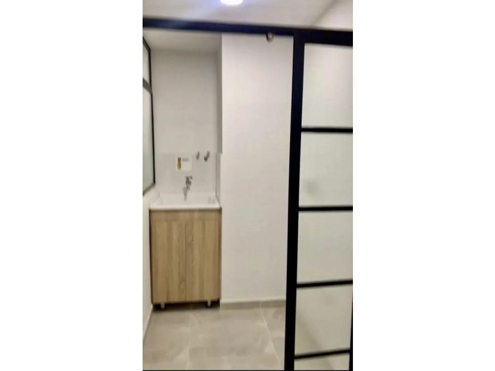 Venta de Apartamento en Sabaneta-Calle larga ZONA PLANA — foto 2