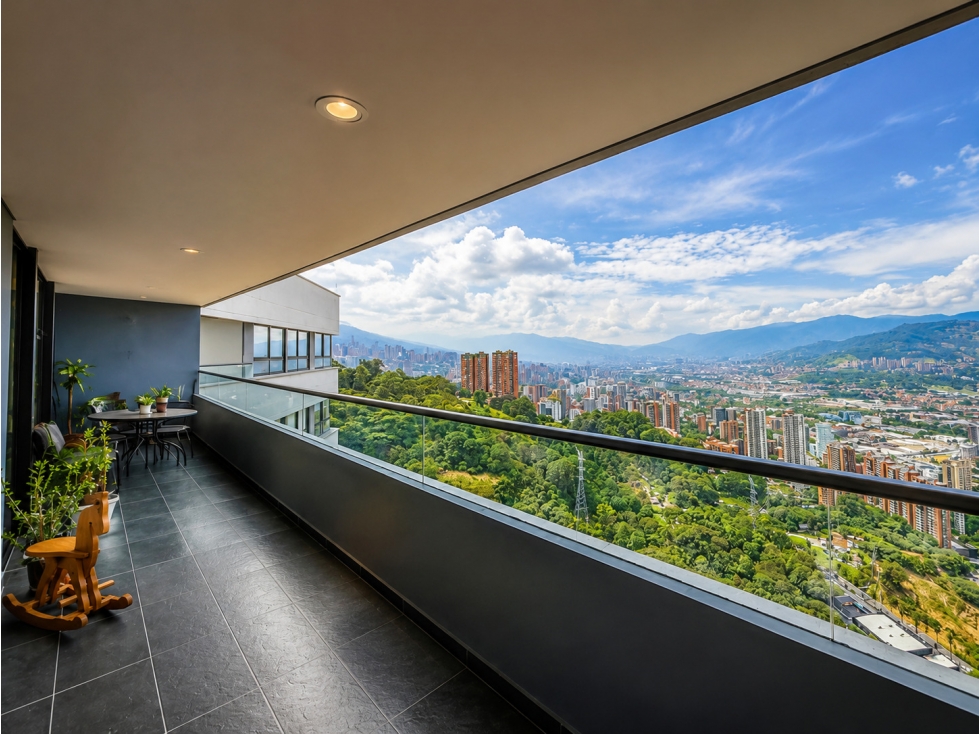 Venta de apartamento en las Palmas, 97 mts SUPER VISTA Medellin