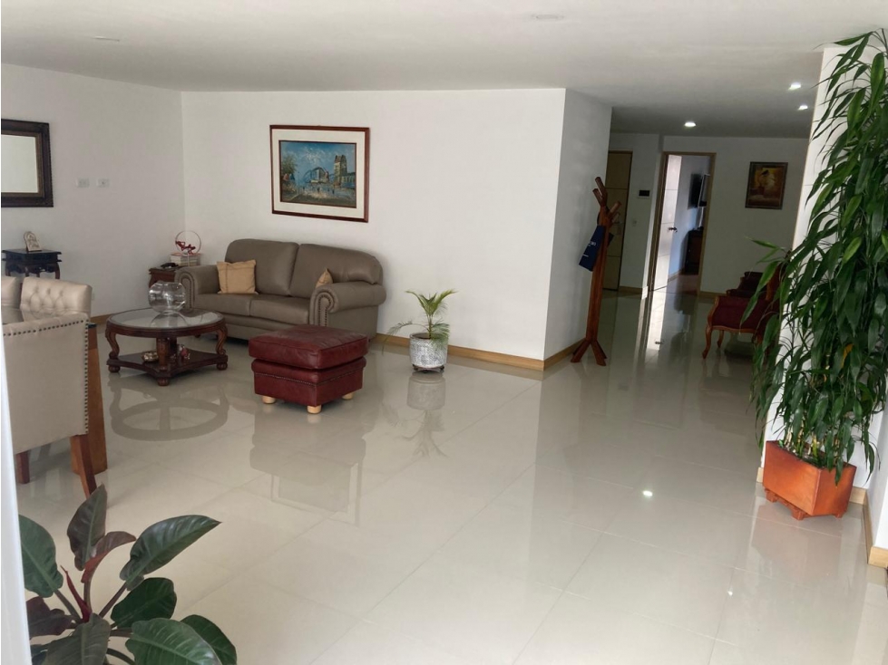 PISO ALTO EL PORTAL VENTA APTO