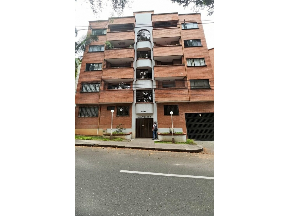 APARTAMENTO DE 80m2 PISO 1 EN VENTA EN SIMON BOLIVAR - MEDELLIN