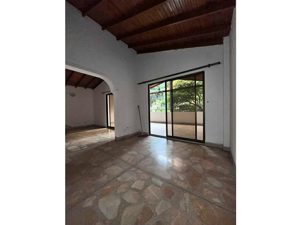 APARTAMENTO DE 132M2 EN VENTA EN LAURELES - MEDELLIN — foto 2