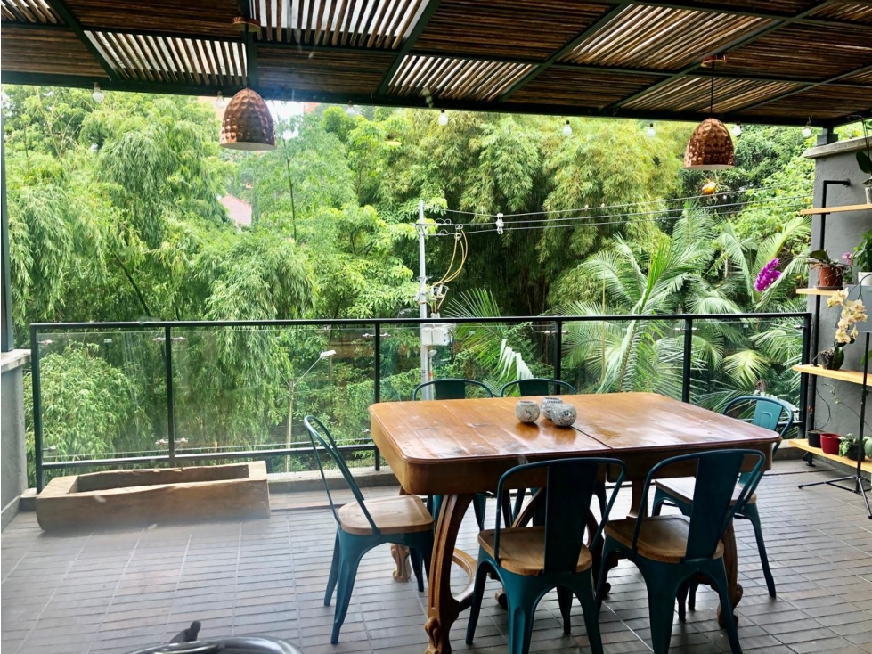 VENTA DE APARTAMENTO EN ENVIGADO SECTOR EL ESMERALDAL