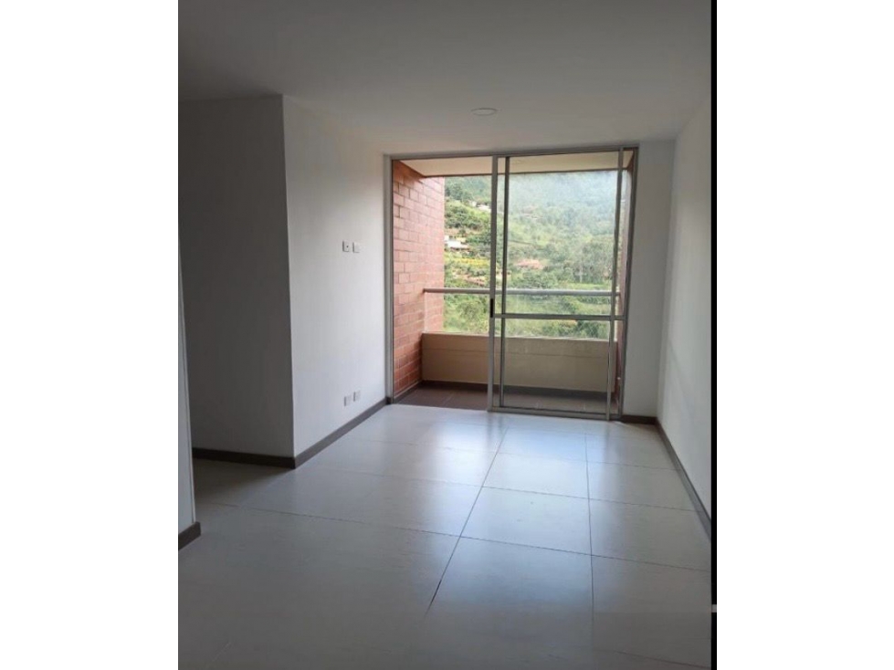VENTA DE APARTAMENTO EN SABANETA ASDESILLAS