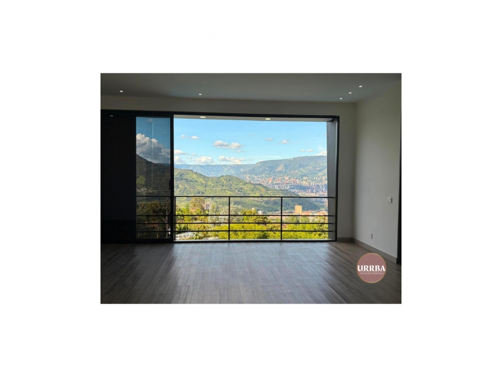 Casa de lujo en venta La Estrella, sector Las Montañitas