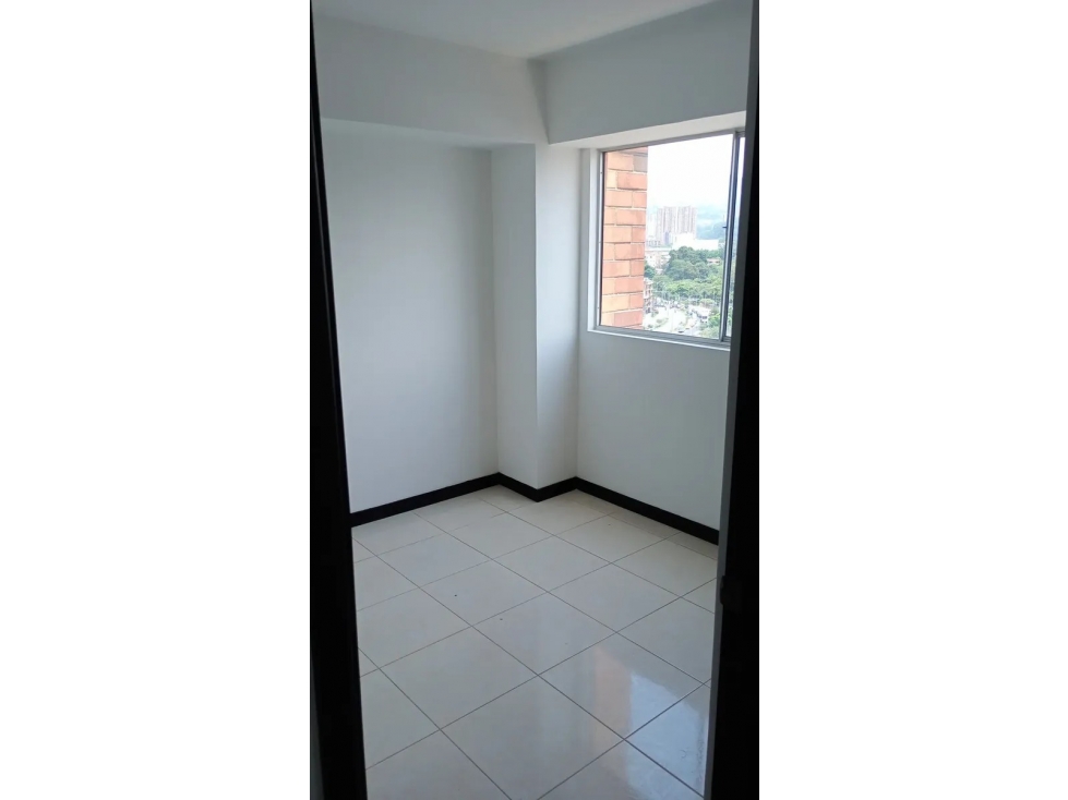 APARTAMENTO EN PILSEN ITAGÜÍ — foto 2