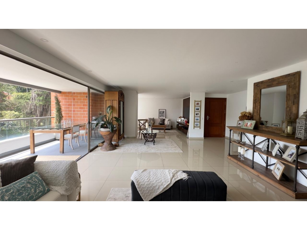 VENTA DE APARTAMENTO EN EL POBLADO SECTOR SUPERIOR
