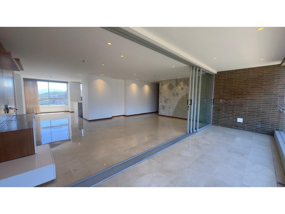 VENTA DE APARTAMENTO EN EL POBLADO SECTOR EL TESORO