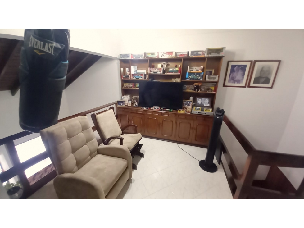 Se Vende apartamento en el Centro de Medellín, sector la Oriental