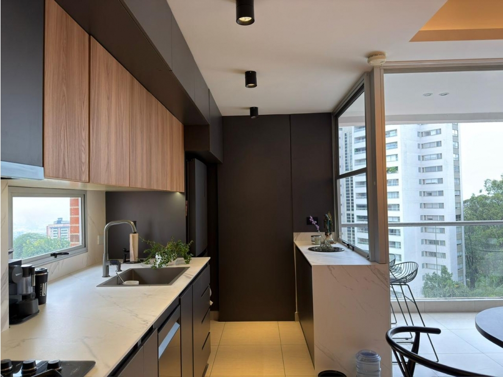 Se Vende apartamento en Envigado, loma el esmeraldal