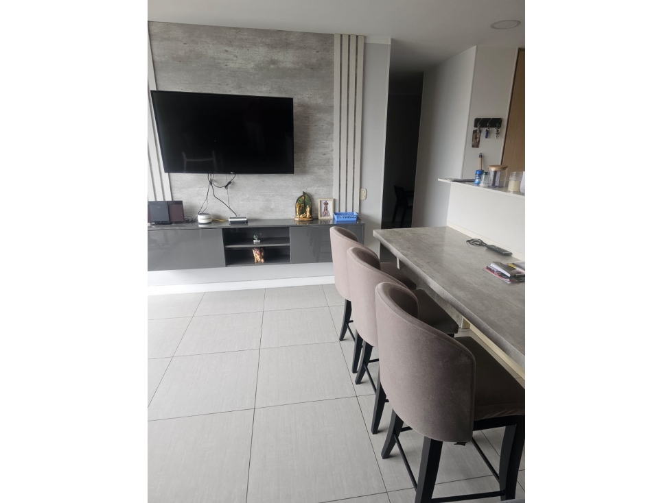 Se Vende apartamento en Envigado, loma el esmeraldal
