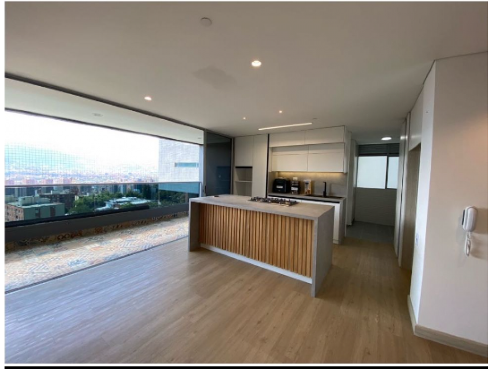 Se Vende apartamento en Palmas castropol, poblado Medellín