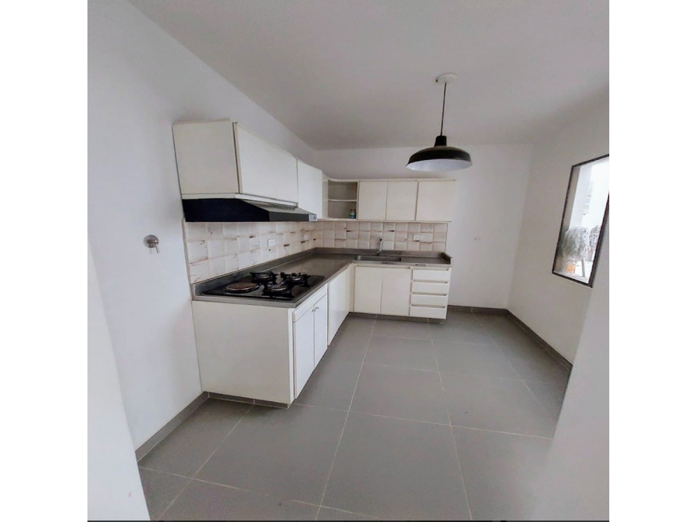 Se Vende Casa primer piso Laureles Nogal
