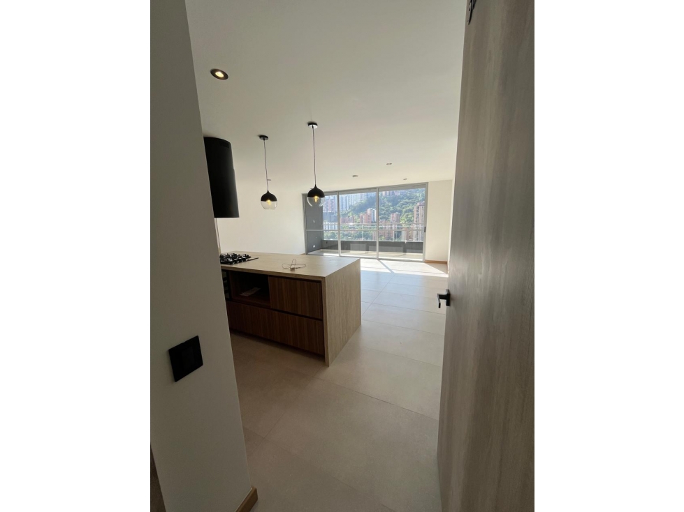 VENTA DE APARTAMENTO EN CIUDAD DEL RÍO, MEDELLÍN