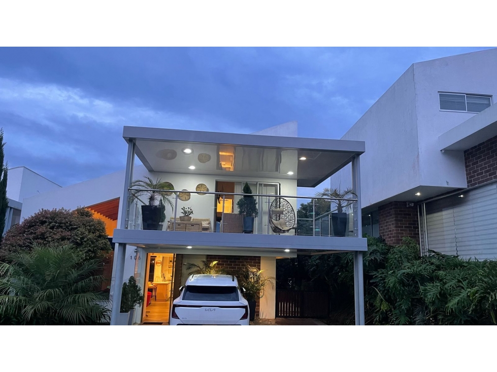VENTA DE CASA EN EL RETIRO