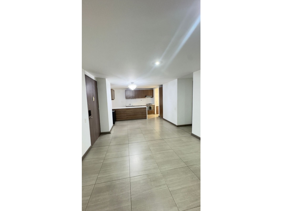 VENTA DE APARTAMENTO EN SABANETA SECTOR SAN JOSE PARTE BAJA