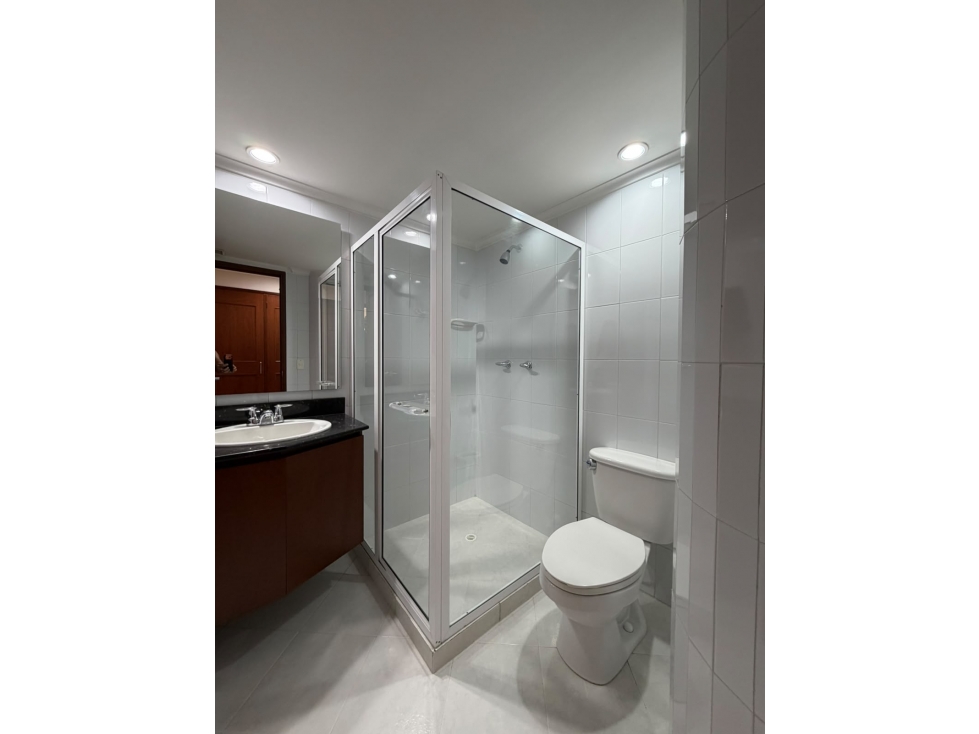 APARTAMENTO EN VENTA EN CONQUISTADORES, MEDELLIN — foto 6
