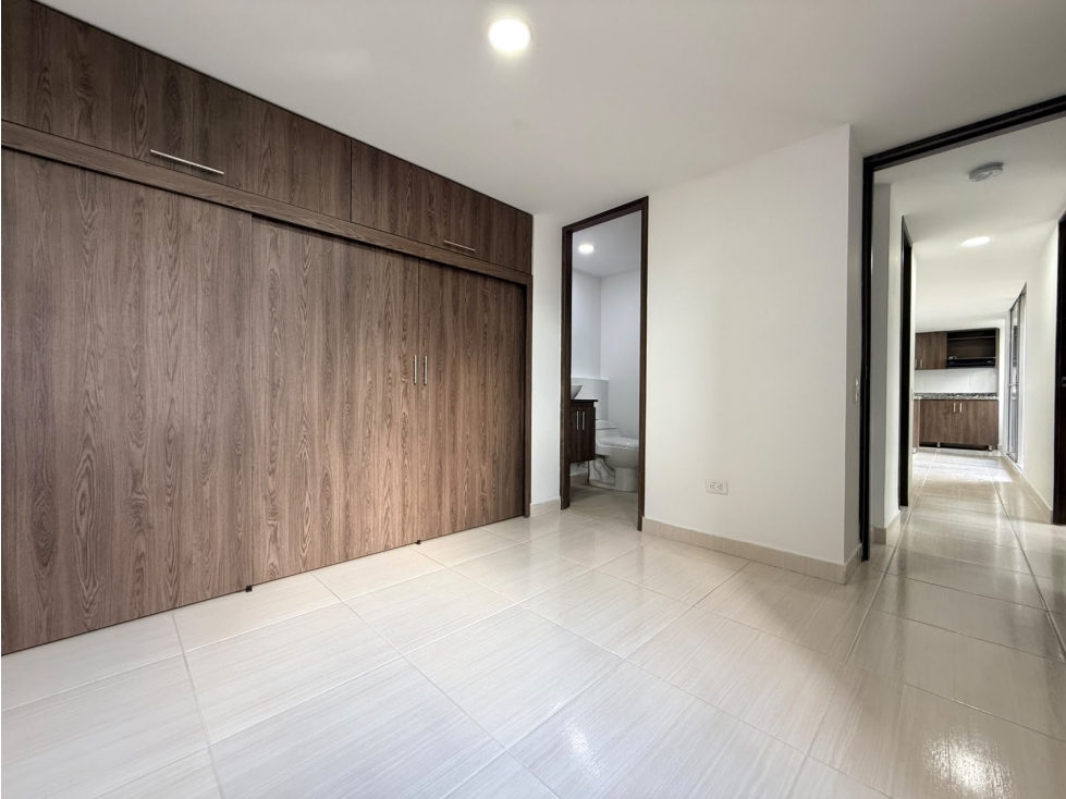 APARTAMENTO EN VENTA EN SABANETA SECTOR LAS LOMITAS — foto 5