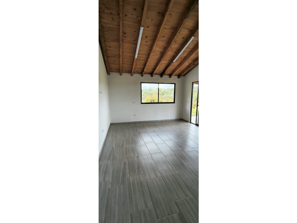 Venta de casa campestre en San vicente, 2700 mts EL porvenir — foto 4