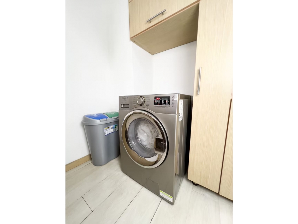 Se vende Apartaestudio En Laureles 31 Mts. Amoblado Renta Corta — foto 4