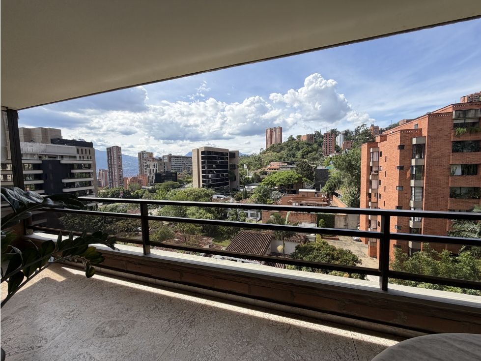 VENTA DE APARTAMENTO EN LAS LOMAS, EL POBLADO | UBICACION ESTRATEGICA