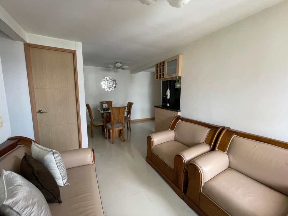 VENTA DE APARTAMENTO EN SABANETA SECTOR TRES ESQUINAS