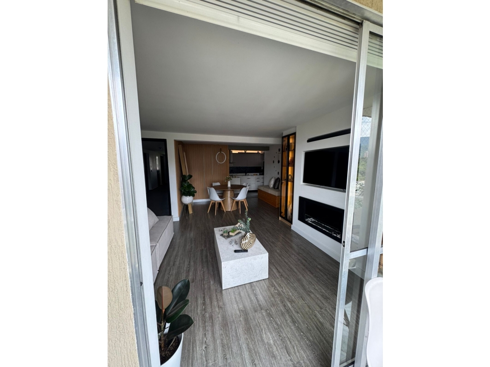 LV Apartamento en Venta Loma de los Bernal parte baja — foto 2