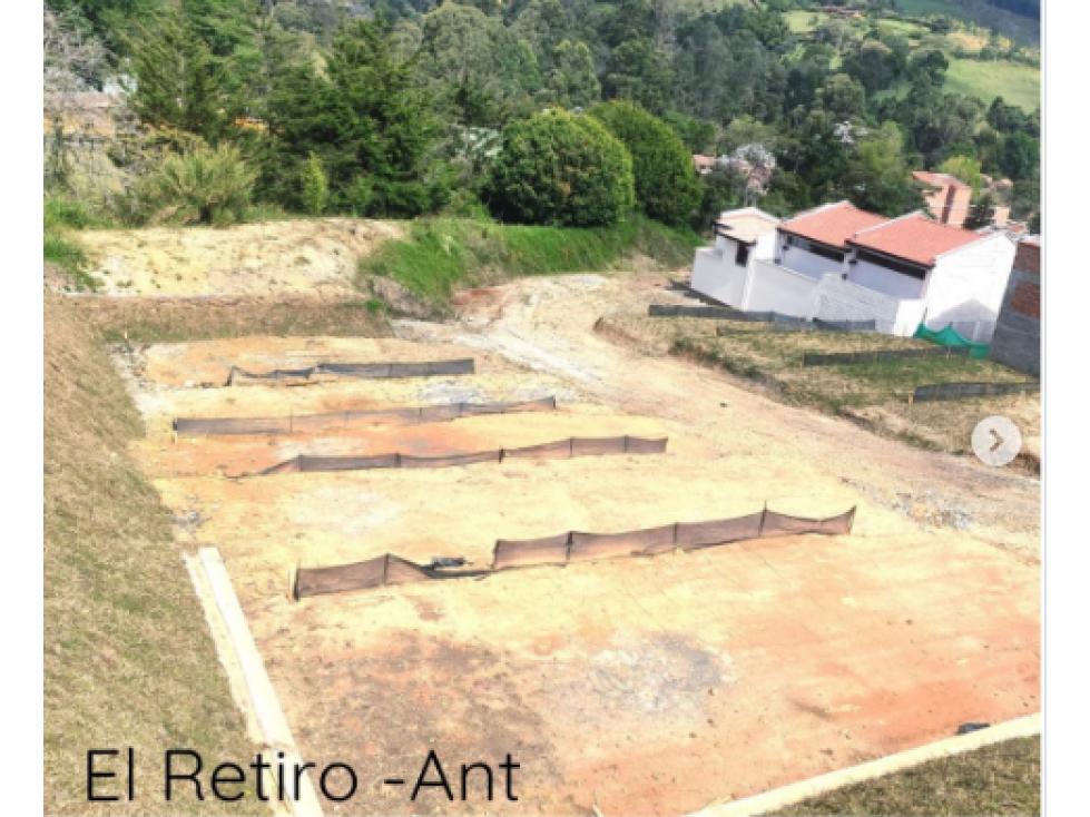 VENTA DE LOTE URBANO EN URBANIZACION ABIERTA EL RETIRO