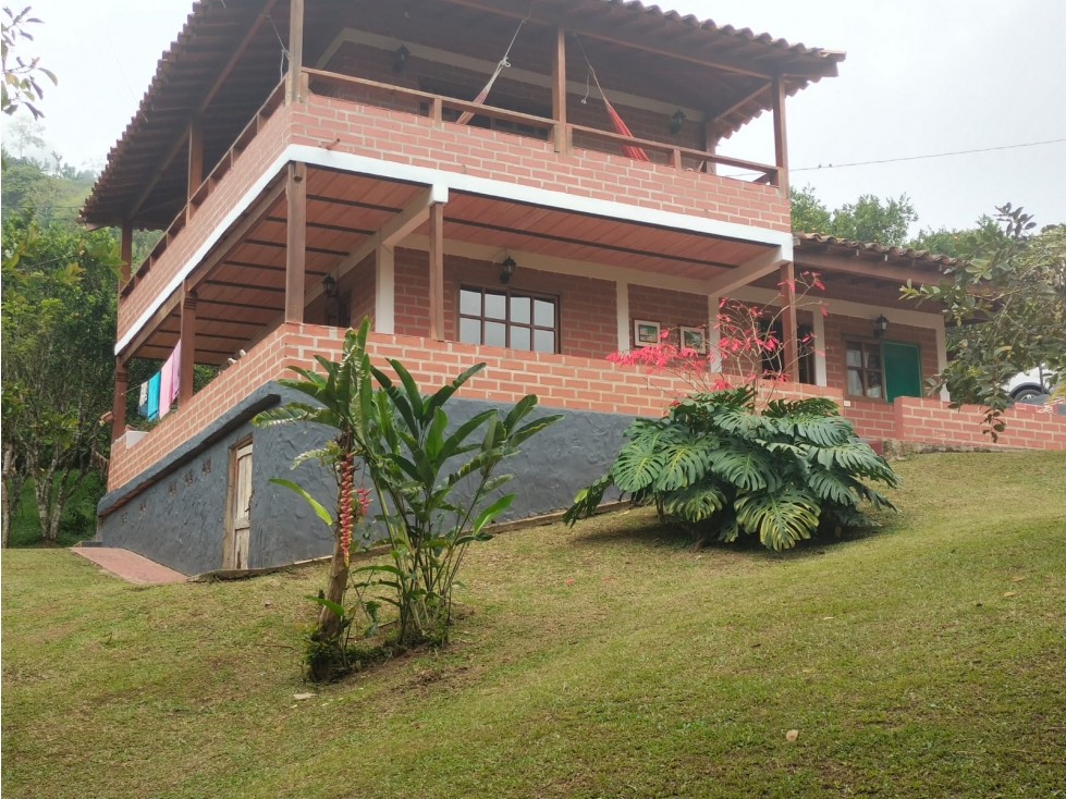 CASA FINCA AMOBLADA EN VENTA EN FREDONIA - VEREDA LA GARRUCHA - 2
