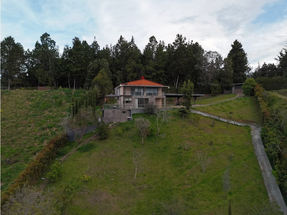Finca en venta en guarne 5600 mts con pesebreras, La Maria — foto 4