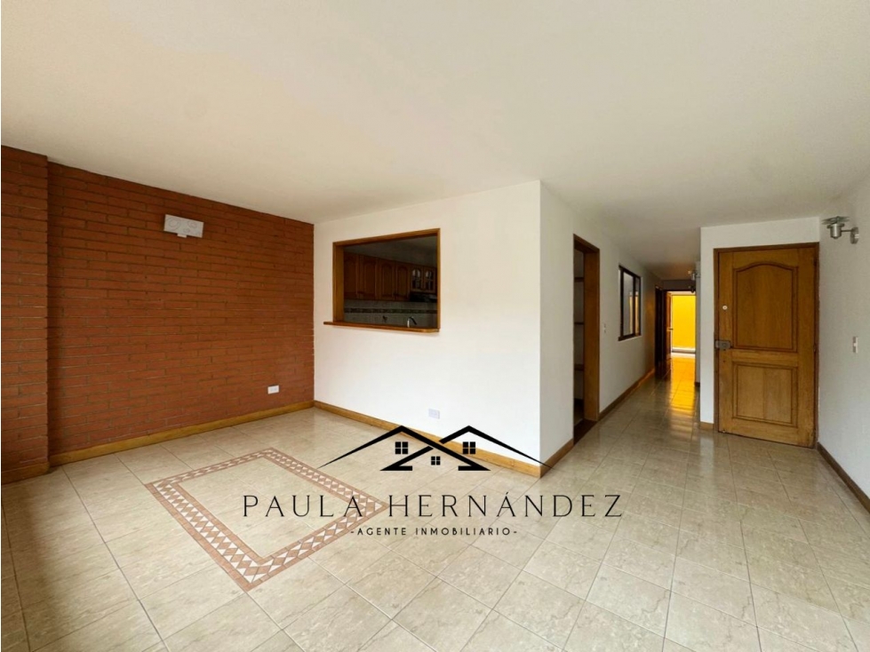 APARTAMENTO EN ARRIENDO PARQUE PRINCIPAL DE ENVIGADO