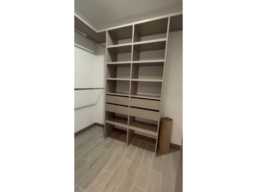 Venta de apto para estrenar en el poblado, sector San Lucas / C.A&C — foto 4