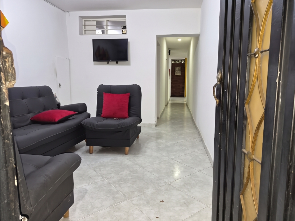 VENDO CASA ESQUINERA 1ER PISO EN PEDREGAL | 120 m² CON GARAJE — foto 4