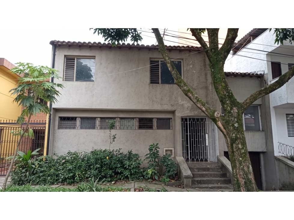 VENDO CASA LOTE EN BELÉN ROSALES - MEDELLÍN | 145 m² DE LOTE