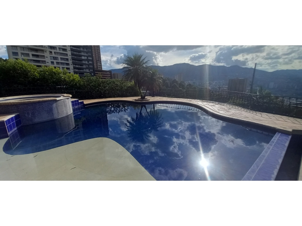 Venta de casa campestre, 611m2, María Auxiliadora, Sabaneta — foto 2