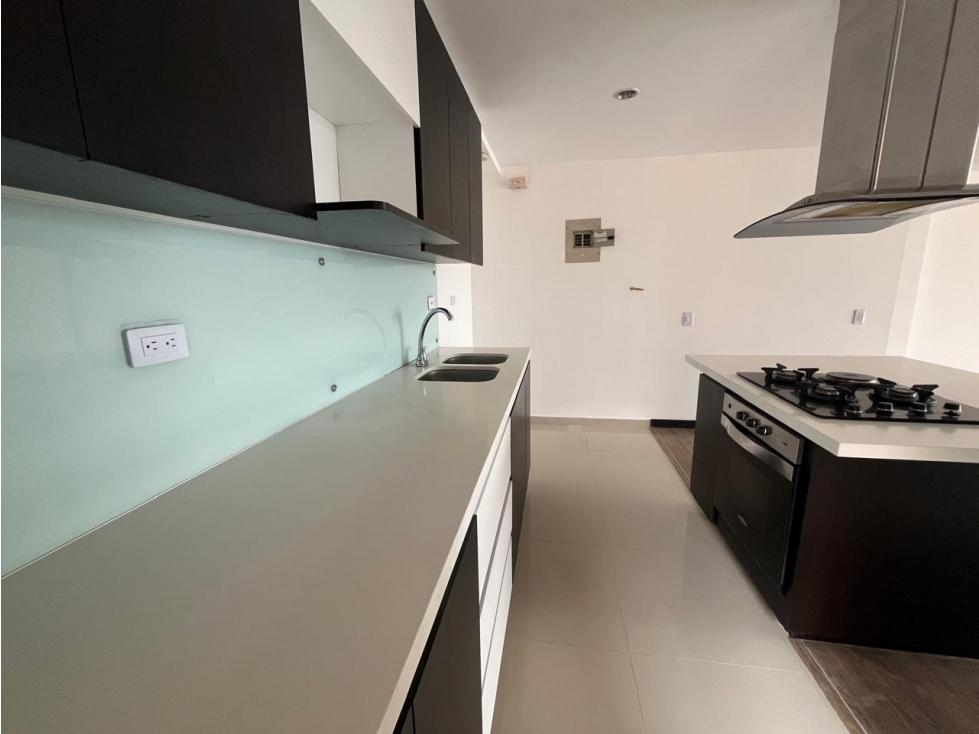 Apartamento en venta Envigado sector Las Brujas — foto 4