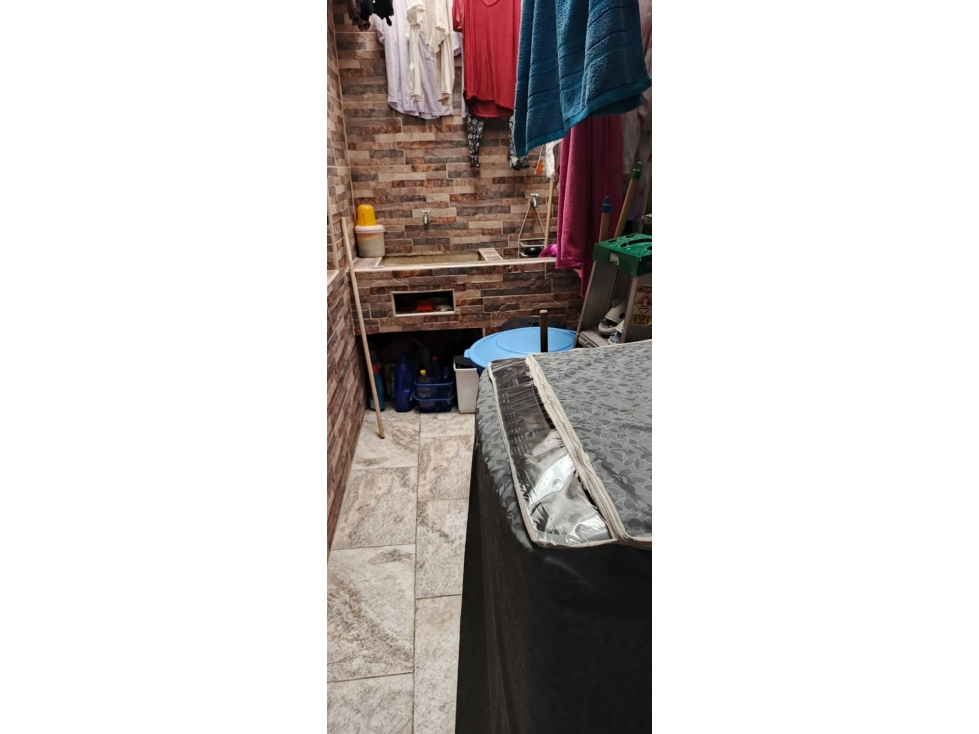 VENDO CASA PISO 2 EN EL 12 DE OCTUBRE (PARTE BAJA) | 67 m² APROX. — foto 5