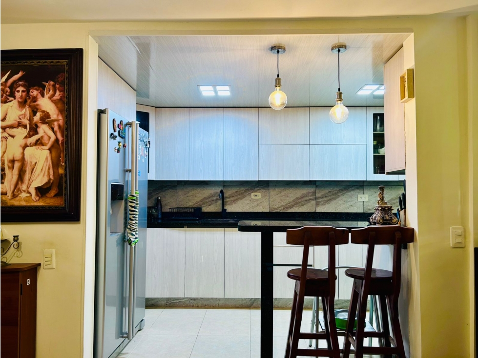 VENTA DE CASA EN UNIDAD CERRADA EN CUMBRES ENVIGADO, ANTIOQUIA — foto 3