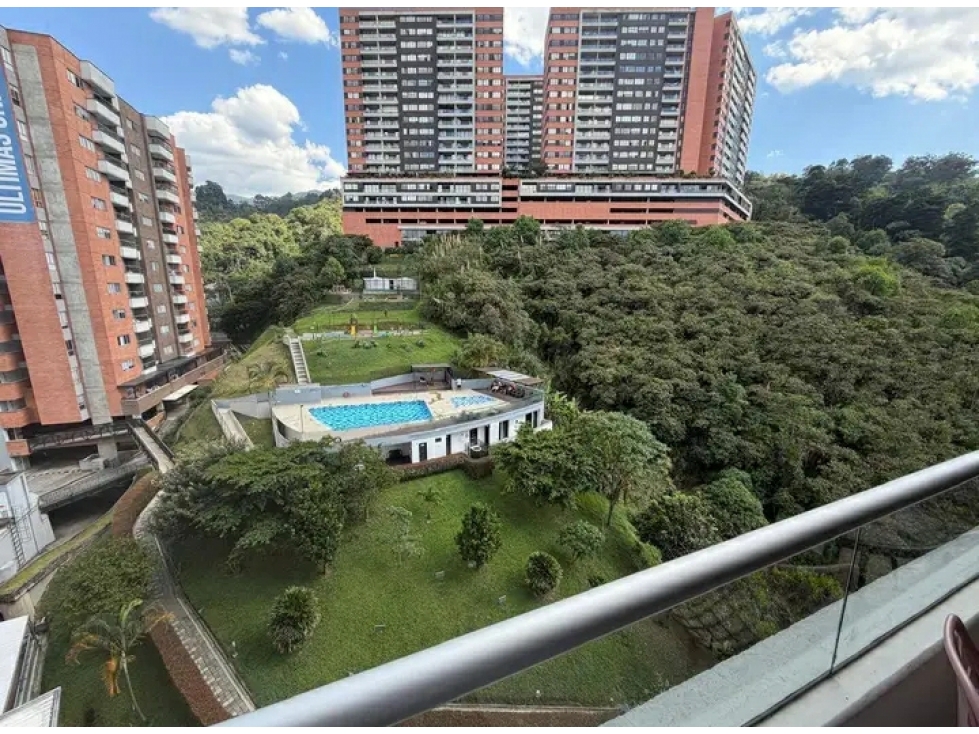 VENTA DE APARTAMENTO DE 68M2 EN ENVIGADO - EL TRIANON — foto 2