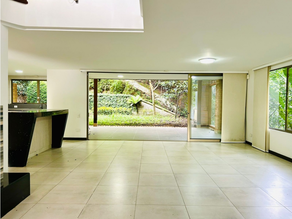 VENTA DE CASA EN UNIDAD CERRADA? SECTOR BENEDICTINOS- ENVIGADO.  — foto 2