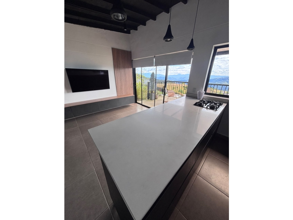 CASA CAMPESTRE EN LOTE DE 2.700m2 EN VENTA EN ENVIGADO - LA CATEDRAL — foto 4