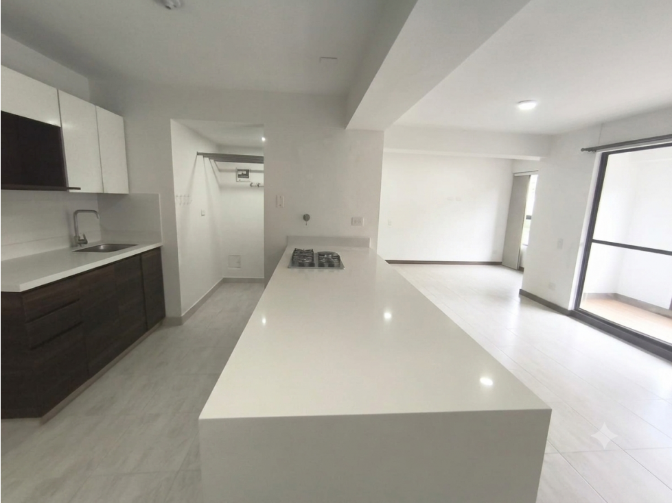 VENTA DE APARTAMENTO 2 ALC. EN ZONA URBANA DE EL RETIRO — foto 2