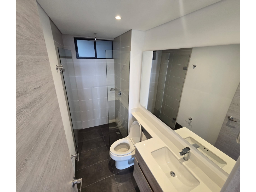 VENTA DE APARTAMENTO FLATS EN EL POBLADO EN FLATS VIA LINARES — foto 4